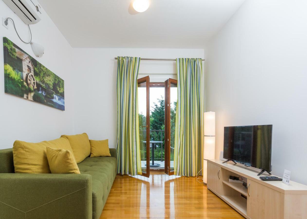 Apartamento Perla Di Boka Baošići Exterior foto